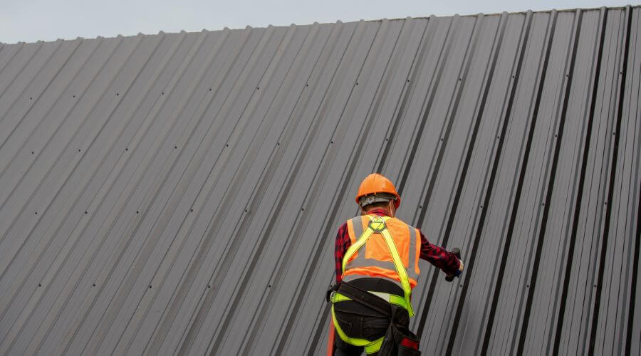 Professional metal roof installation services in Decatur, MI